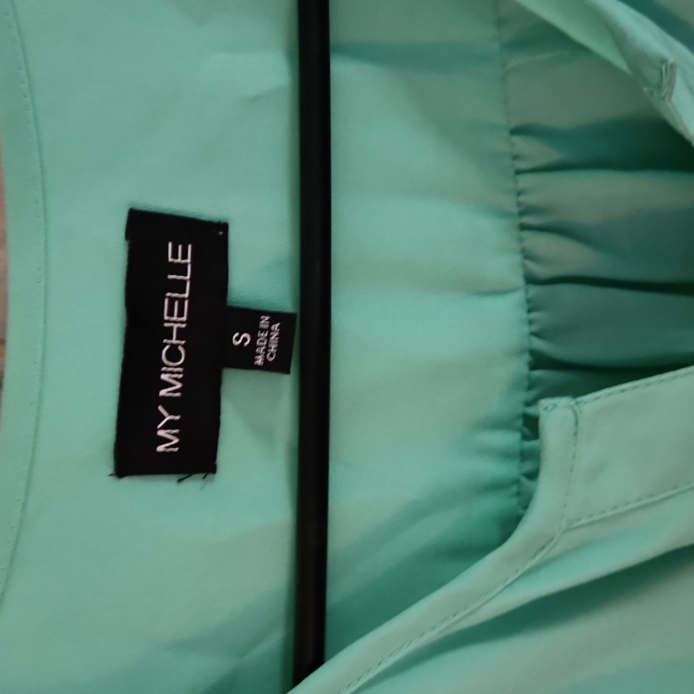 Blouse - Picture 3 of 4
